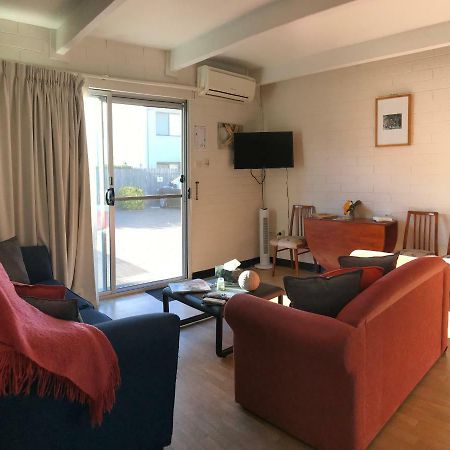 Kon Tiki Apartments Batemans Bay Esterno foto