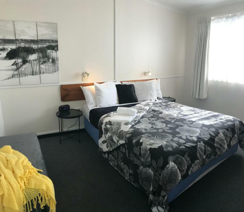 Kon Tiki Apartments Batemans Bay Esterno foto