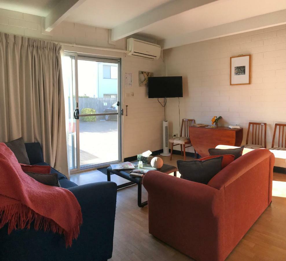 Kon Tiki Apartments Batemans Bay Esterno foto