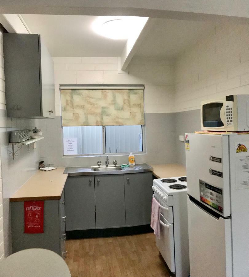 Kon Tiki Apartments Batemans Bay Esterno foto